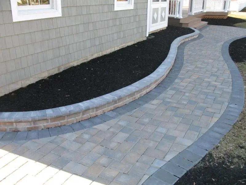 Garden path — stone and paver
